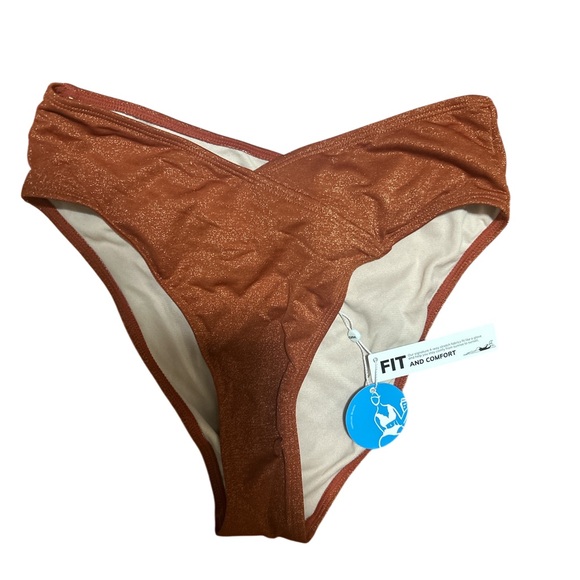 New CUPSHE Bronze Shimmer Bikini Set Ring Detail Tie Back Medium - Picture 3 of 9